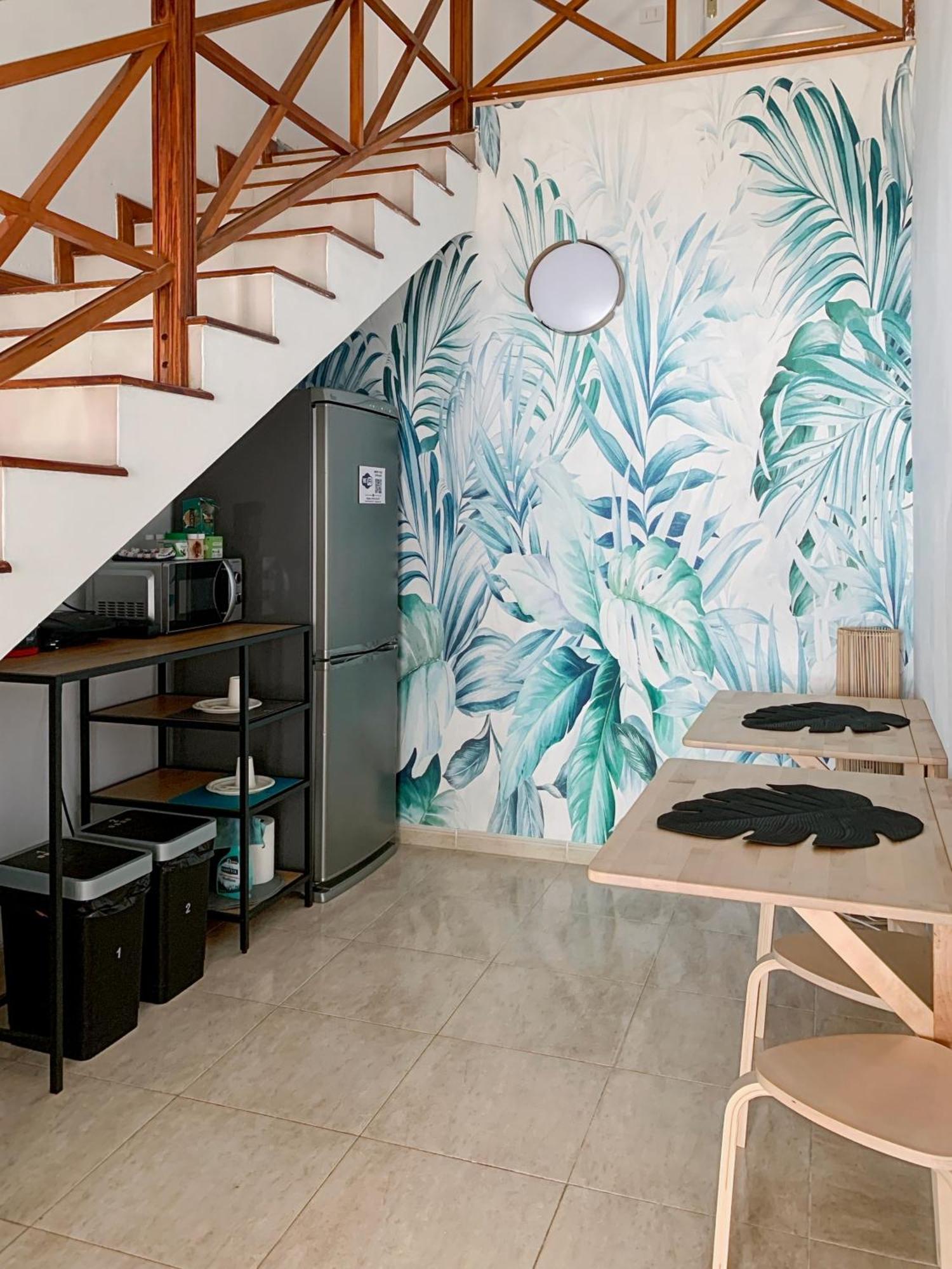 Habitaciones Privadas Cerca De La Playa Y Aeropuerto En Casa Compartida Con Otros Huespedes Playa Honda  Dış mekan fotoğraf