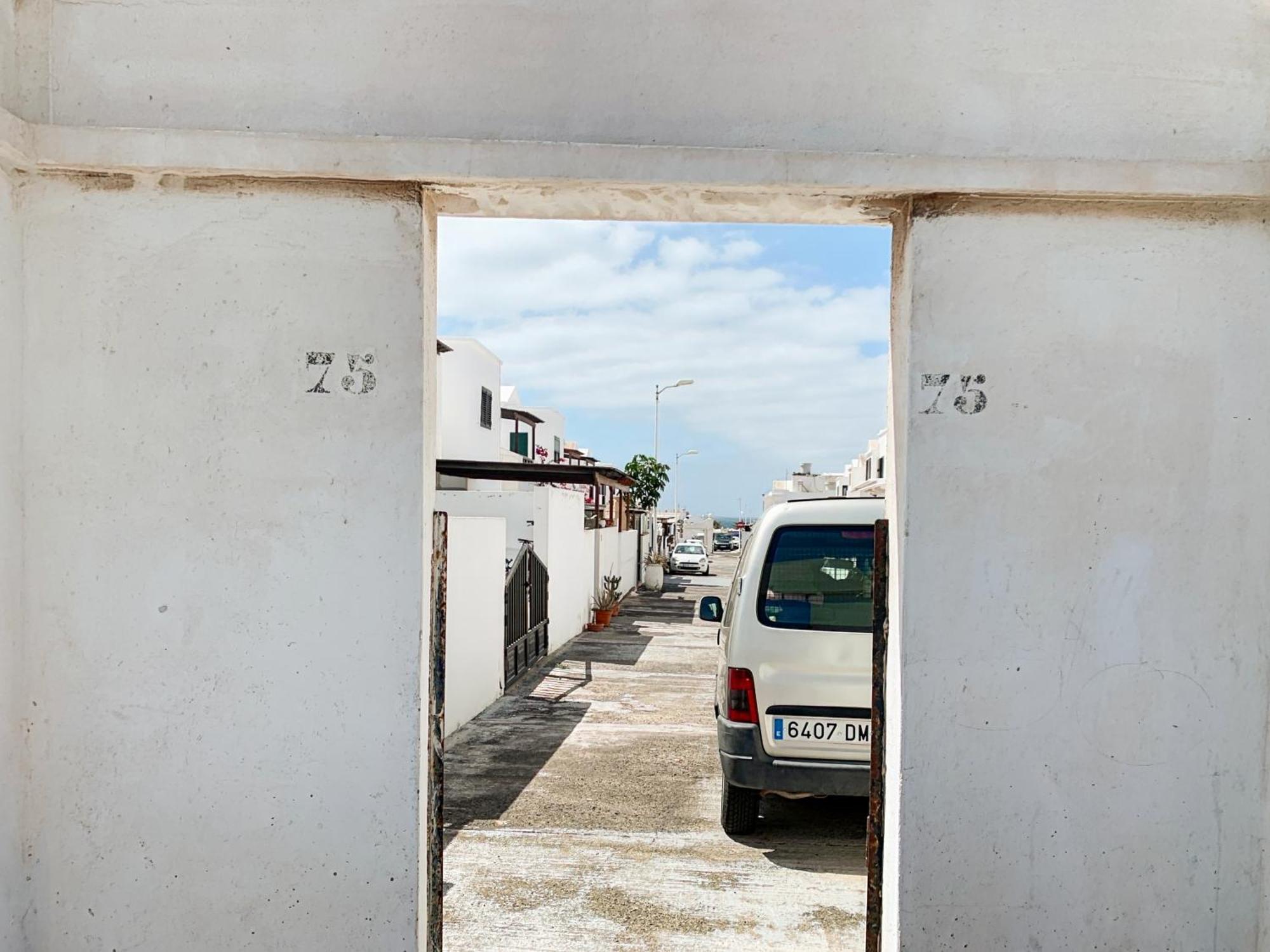 Habitaciones Privadas Cerca De La Playa Y Aeropuerto En Casa Compartida Con Otros Huespedes Playa Honda  Dış mekan fotoğraf